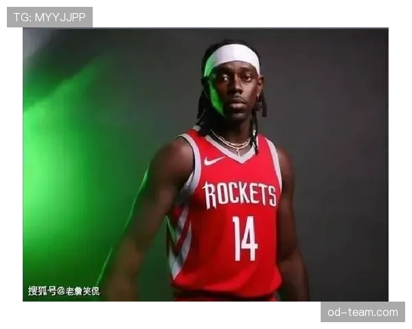霍勒迪无球切入提升掩护效率，关键时刻防守拉开差距